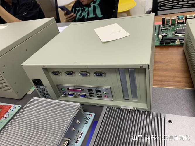 國產工控機備貨提速，蘇州工廠成為穩定供應的“工業心臟”
